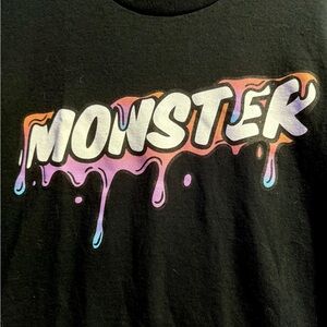 Monster Graphic T-shirt Size L